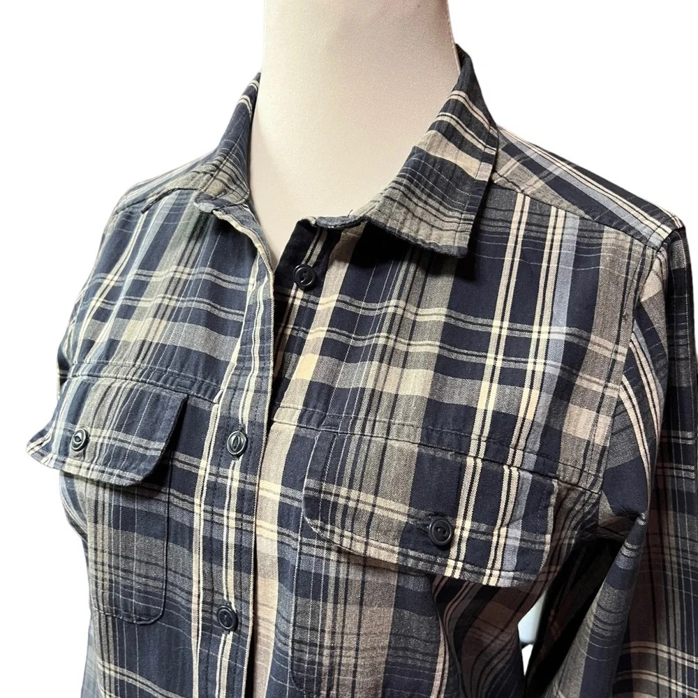 The North Face Cambridge Navy Plaid Shirtdress - Picture 9 of 14